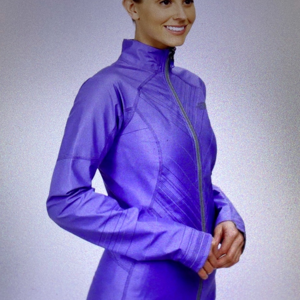 Women’s North Face flight series jacket
